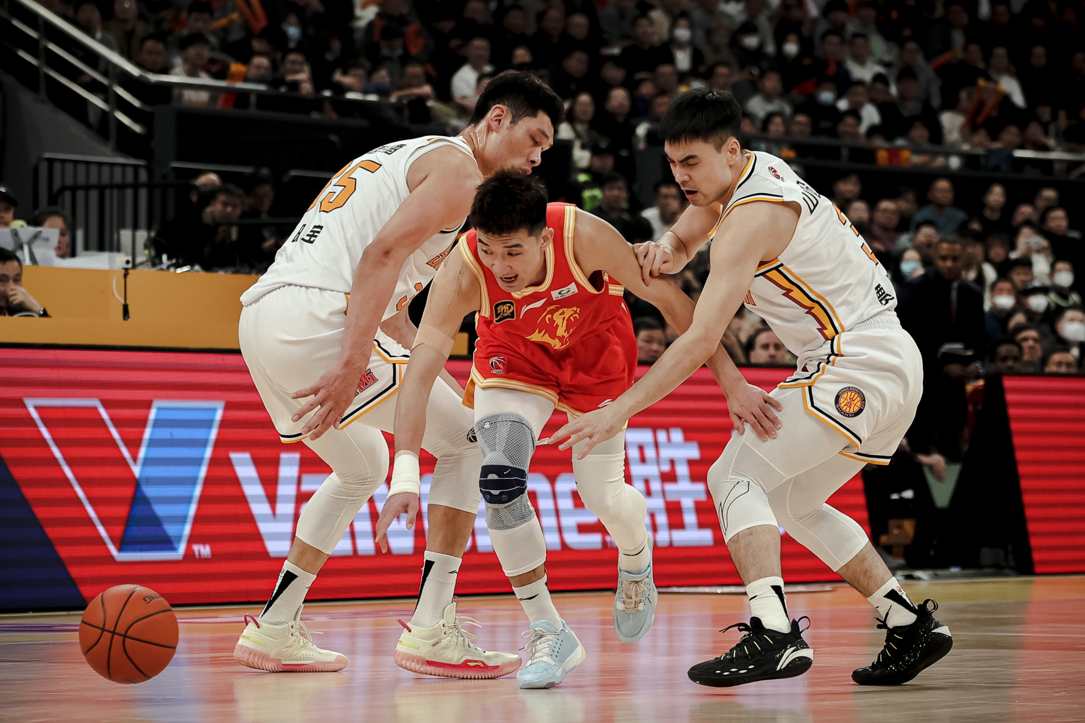 浙江稠州迎全明星赛关键赛，赛前临场应变，悬念犹存，阵容厚度经受考验的简单介绍